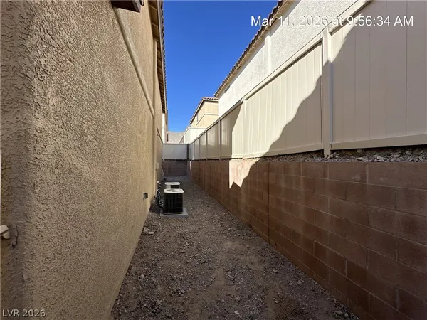 $1,895 | 10448 Chandra Avenue, Las Vegas, NV 89129
