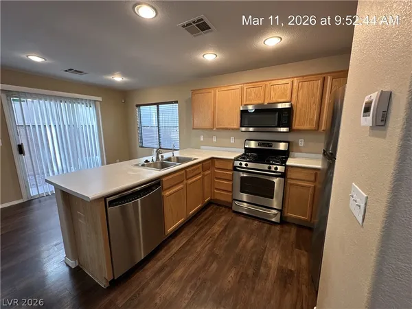 $1,895 | 10448 Chandra Avenue, Las Vegas, NV 89129