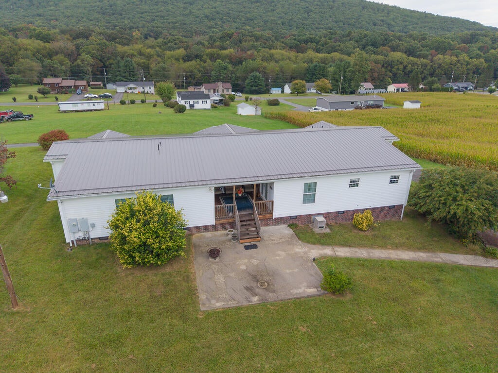 768 Ivanhoe Road Max Meadows, VA 24360 - Photo 5 of 42 Gallery Image 5