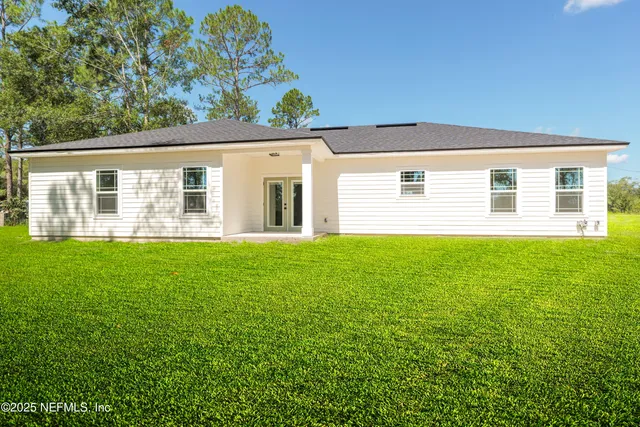 $294,900 | 9261 Dolphin Street, Sanderson, FL 32087