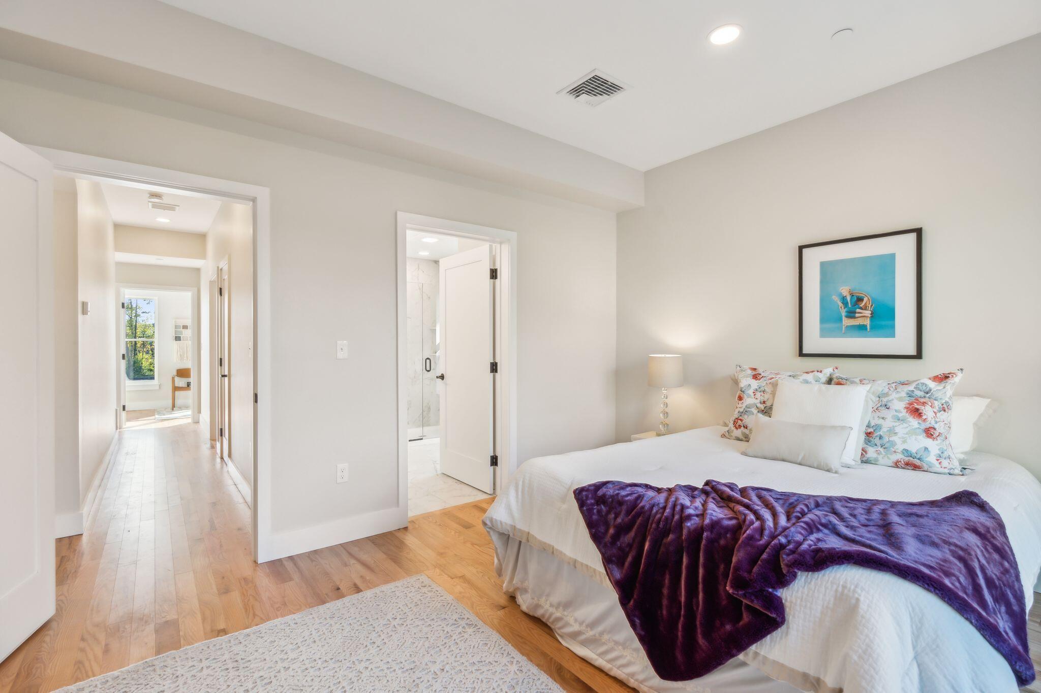 26 Upper Falls Road, Unit 111 Biddeford, ME 04005 - Photo 16 of 43 33_DSC02911
