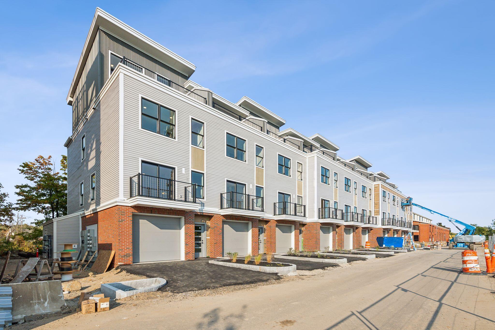 26 Upper Falls Road, Unit 111 Biddeford, ME 04005 - Photo 6 of 43 1_DSC03166