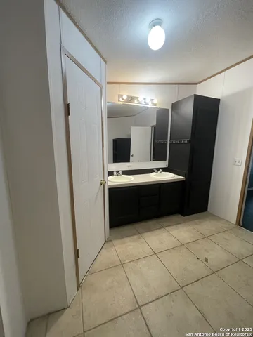 $240,000 | 207 South Edwards, Charlotte, TX 78011