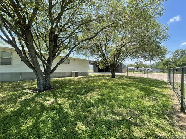 $240,000 | 207 South Edwards, Charlotte, TX 78011