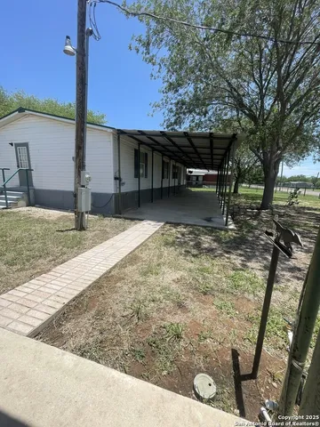 $240,000 | 207 South Edwards, Charlotte, TX 78011