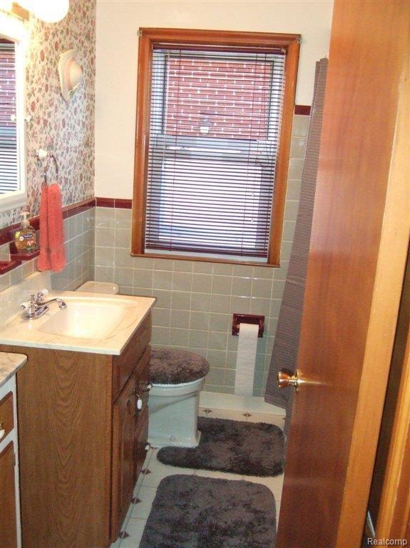 9405 Ruth Avenue Allen Park, MI 48101 - Photo 17 of 28 DSCF3146.JPG