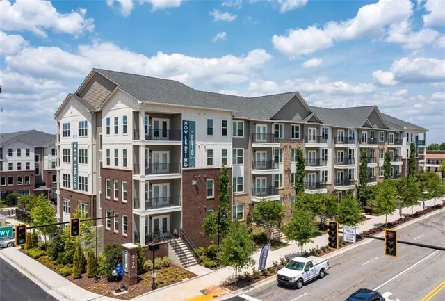 $1,739 | 2190 Northlake Parkway, Unit 2318, Tucker, GA 30084