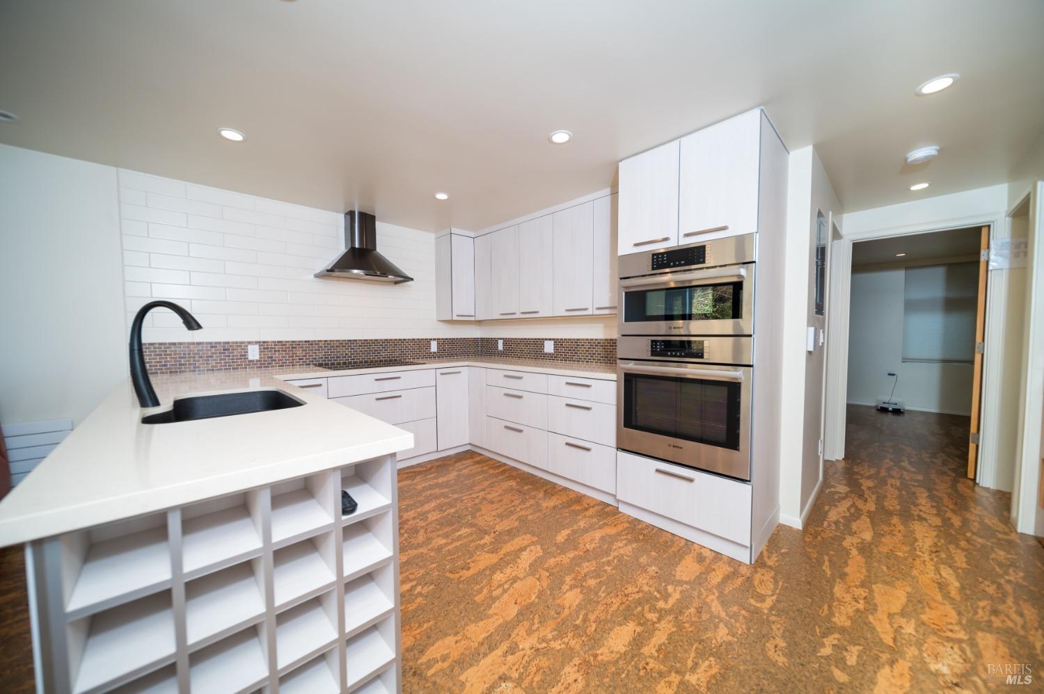 719 A Spring Street Sausalito, CA 94965 - Photo 24 of 36