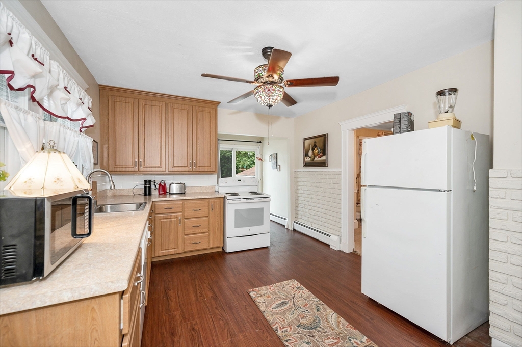 23 Intervale Avenue Saugus, MA 01906 - Photo 14 of 30