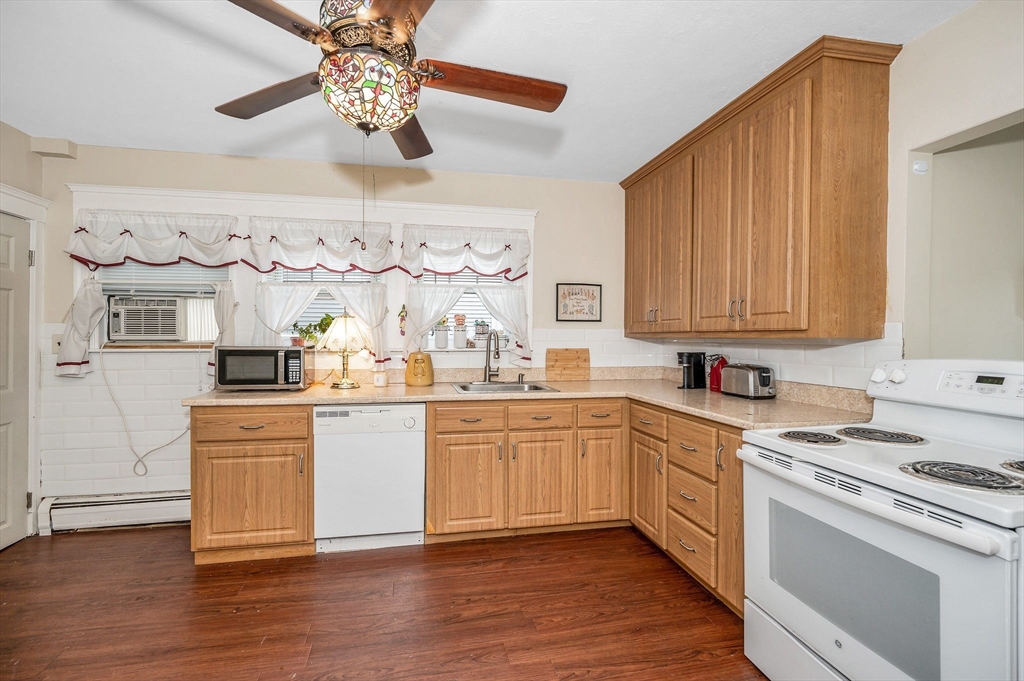 23 Intervale Avenue Saugus, MA 01906 - Photo 16 of 30