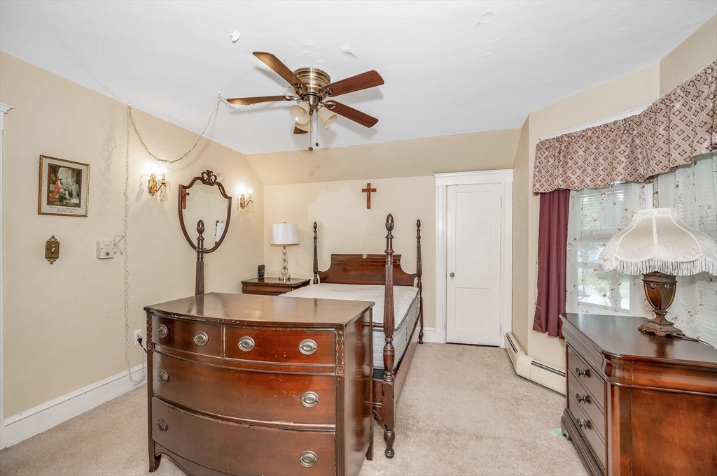 23 Intervale Avenue Saugus, MA 01906 - Photo 18 of 30