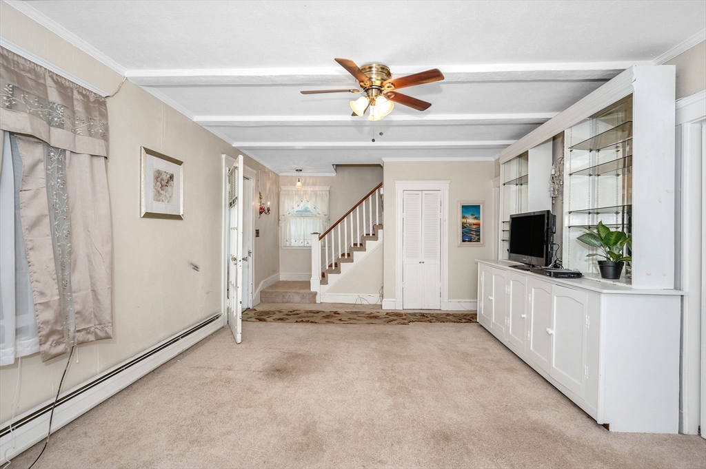 23 Intervale Avenue Saugus, MA 01906 - Photo 6 of 30