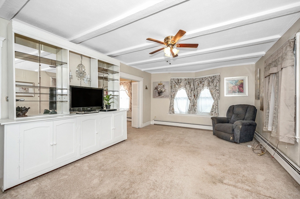 23 Intervale Avenue Saugus, MA 01906 - Photo 9 of 30