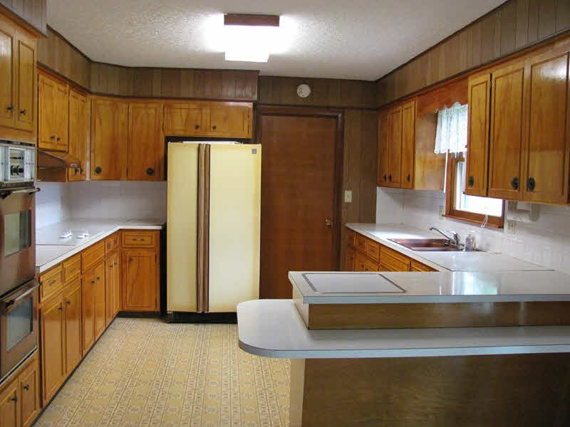 310 Red Marion, IL 62959 - Photo 3 of 15 Gallery Image 3