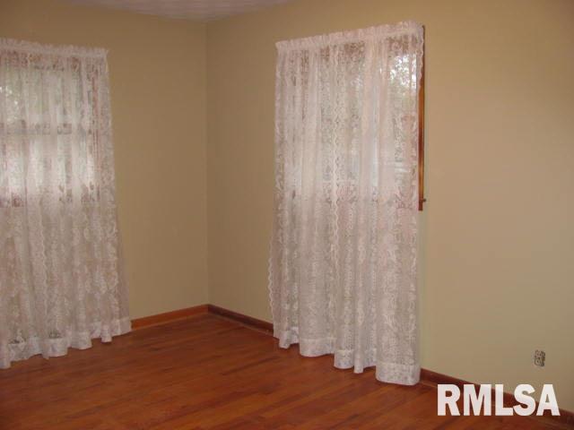 310 Red Marion, IL 62959 - Photo 6 of 15 Gallery Image 6