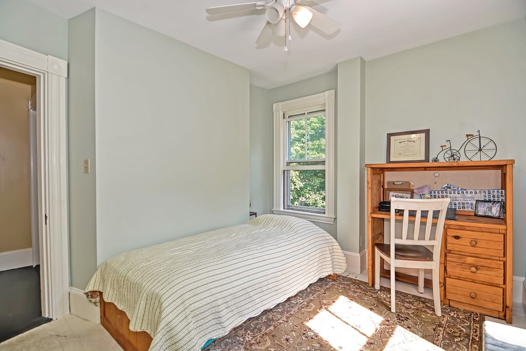 14 Belleview Street Hudson, MA 01749 - Photo 18 of 32 Gallery Image 18