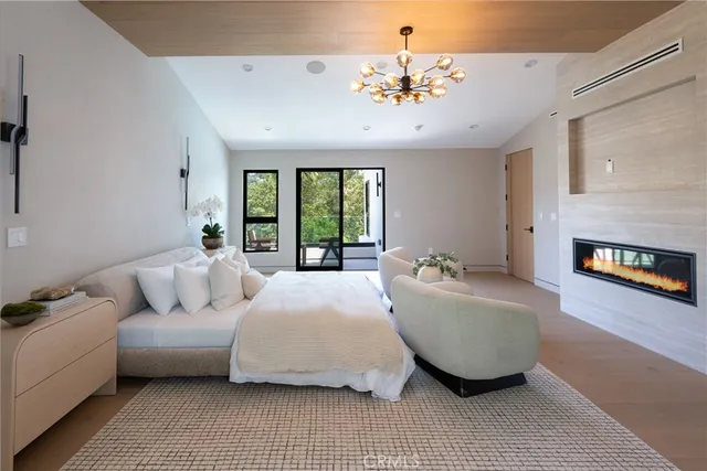 $4,995,000 | 2608 Zorada Drive, Los Angeles, CA 90046