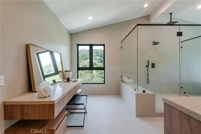 $4,995,000 | 2608 Zorada Drive, Los Angeles, CA 90046