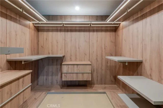 $4,995,000 | 2608 Zorada Drive, Los Angeles, CA 90046