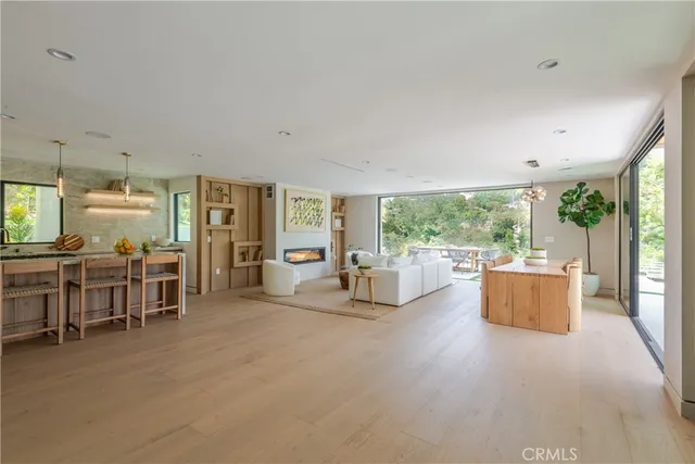 $4,995,000 | 2608 Zorada Drive, Los Angeles, CA 90046