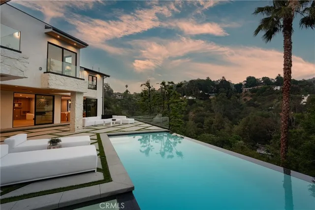 $4,995,000 | 2608 Zorada Drive, Los Angeles, CA 90046