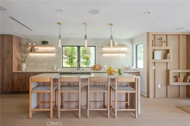 $4,995,000 | 2608 Zorada Drive, Los Angeles, CA 90046