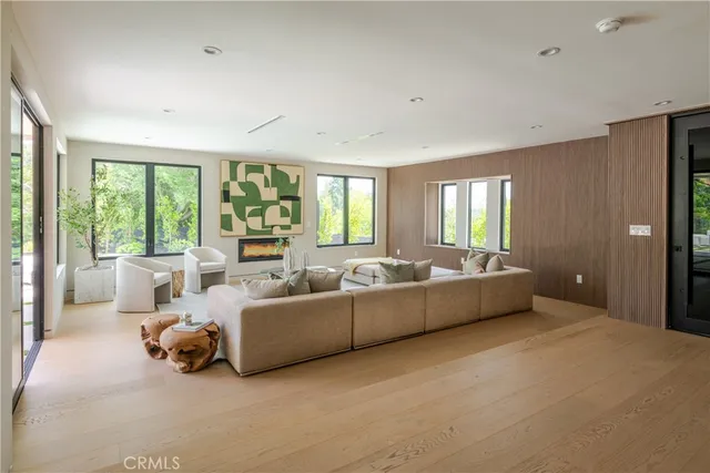 $4,995,000 | 2608 Zorada Drive, Los Angeles, CA 90046