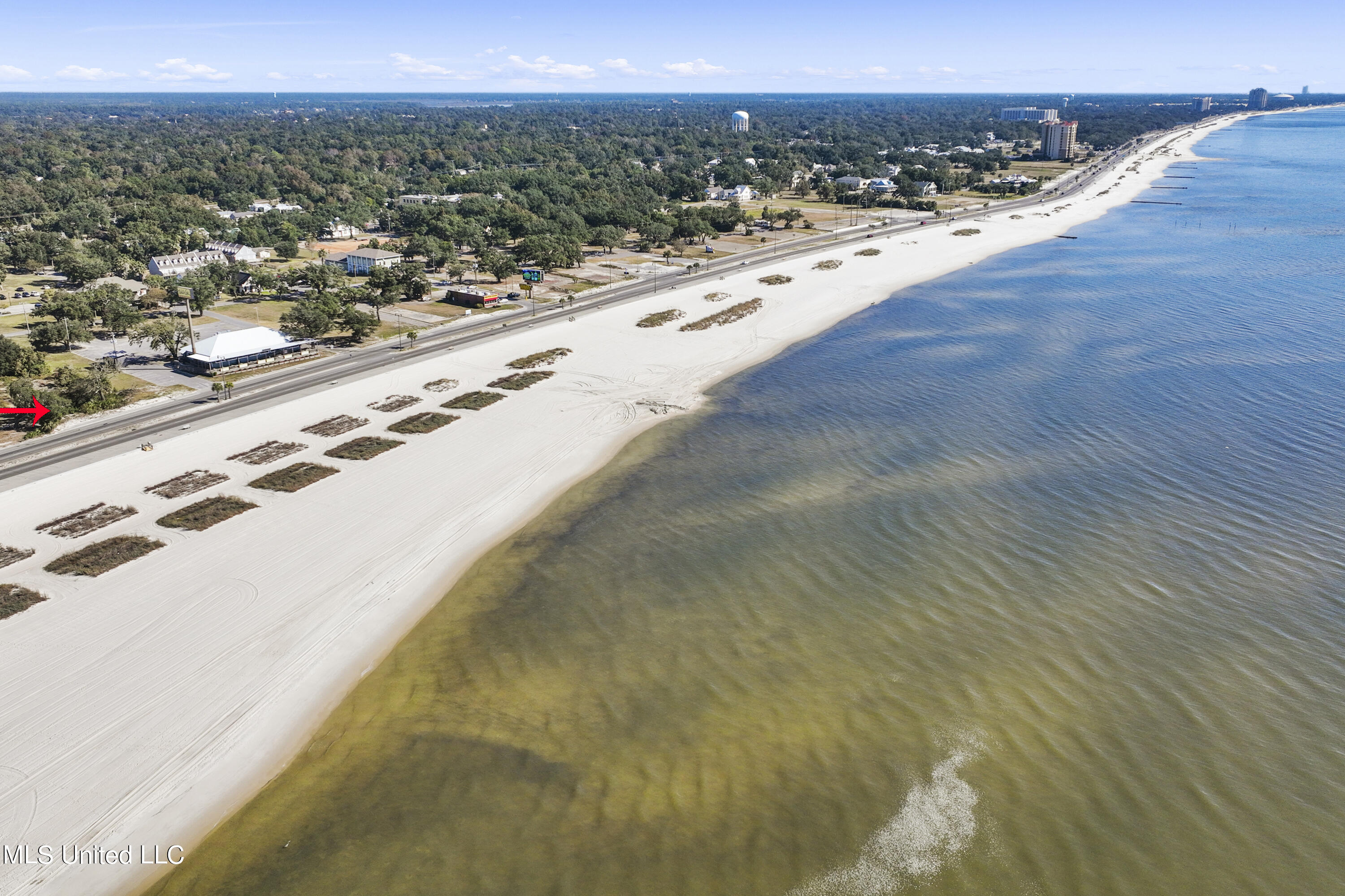 538 Beach Drive Gulfport, MS 39507 - Photo 4 of 7 003