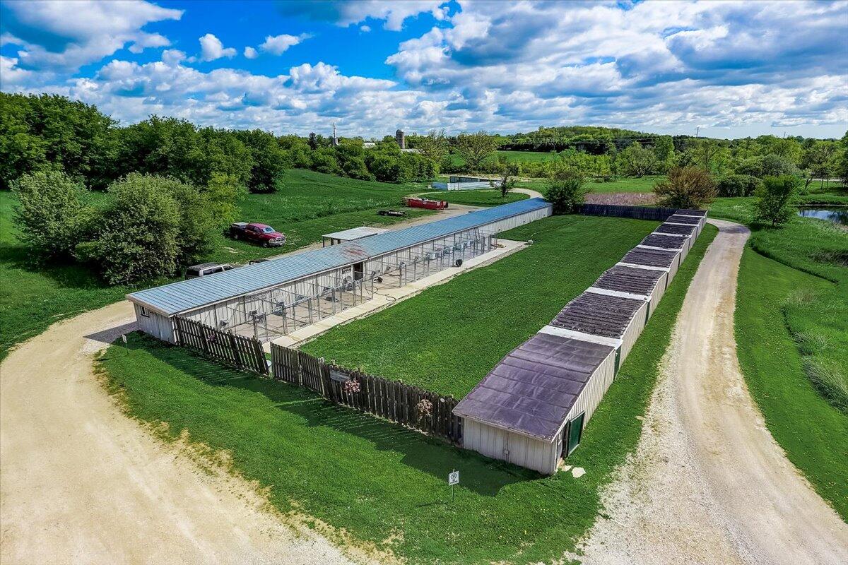 N865 County Road West Ashford, WI 53010 - Photo 6 of 46 Dog kennels, fenced play space, Bird pens, storage
