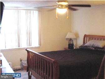4 Winthrop Road Darby, PA 19023 - Photo 5 of 6 Gallery Image 5