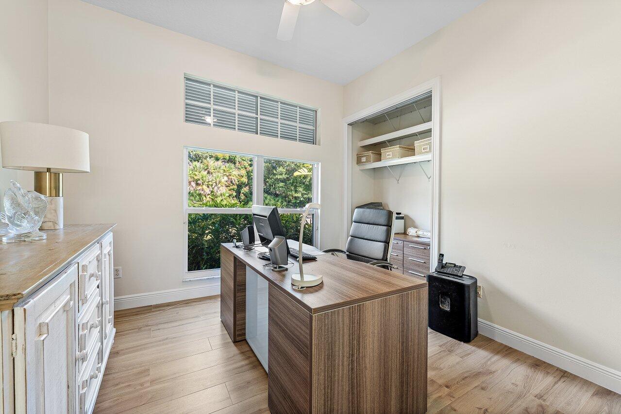 5980 Our Robbies Road Jupiter, FL 33458 - Photo 22 of 57 025-5980OurRobbiesRoad-Jupiter-FL-33458-