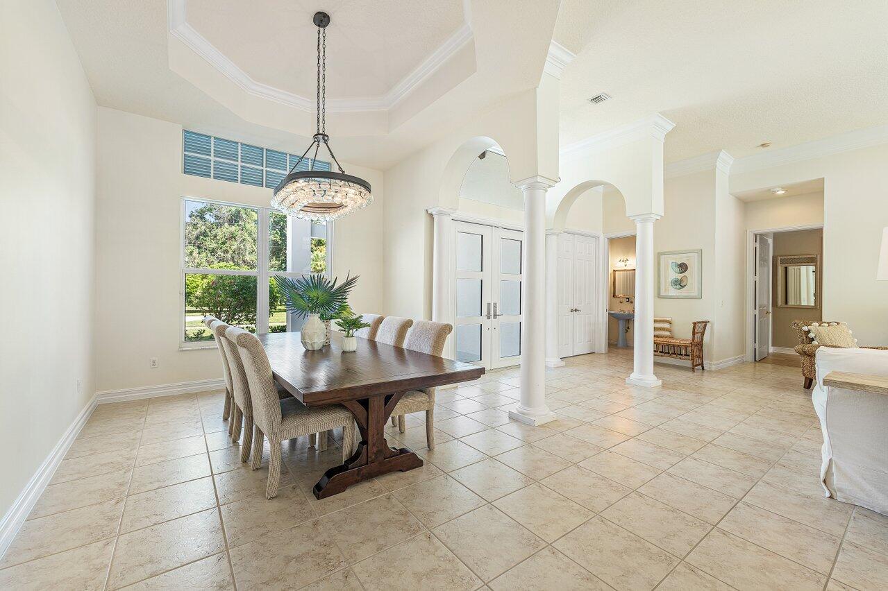5980 Our Robbies Road Jupiter, FL 33458 - Photo 5 of 57 017-5980OurRobbiesRoad-Jupiter-FL-33458-
