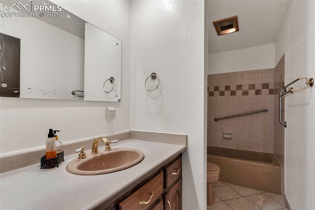 29151 Hardin Road Pueblo, CO 81006 - Photo 16 of 48