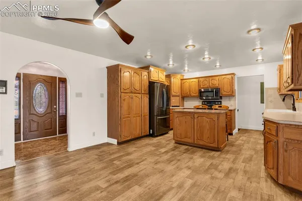 $449,000 | 29151 Hardin Road, Pueblo, CO 81006