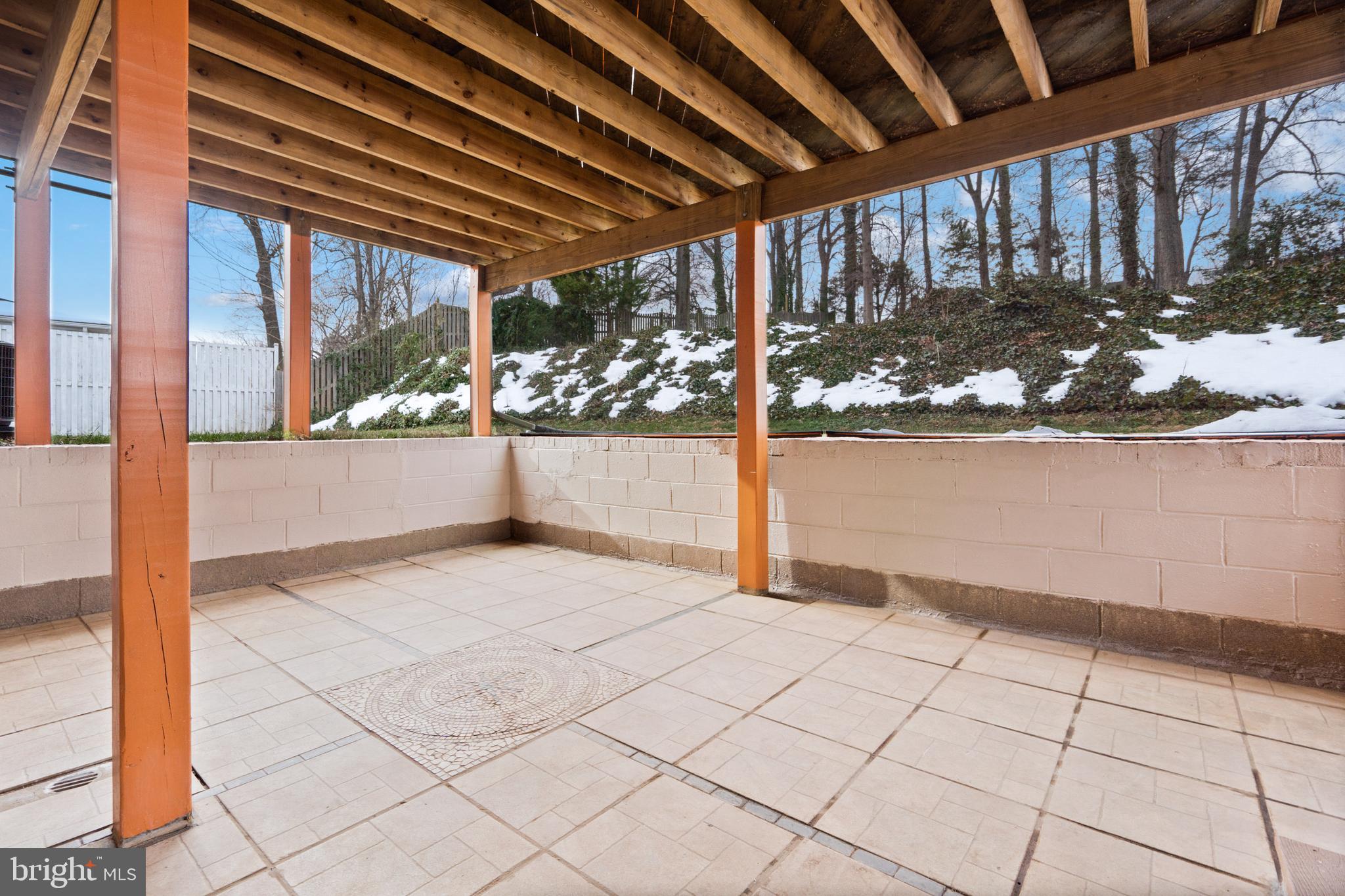 8702 Gateshead Road Alexandria, VA 22309 - Photo 27 of 42 a view of a backyard of the house