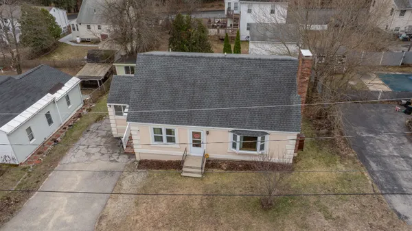 $499,000 | 31 Rosemont Avenue, Manchester, NH 03103
