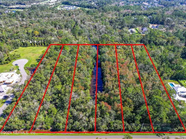 an aerial view of a yard