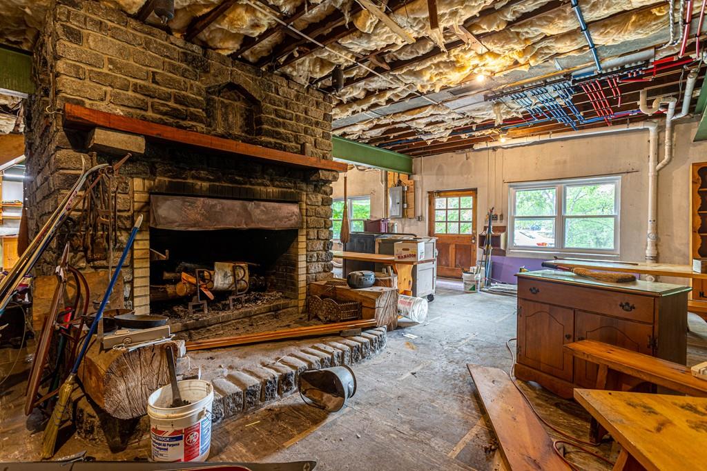 111 Hudson Road Bolton, MA 01740 - Photo 35 of 42