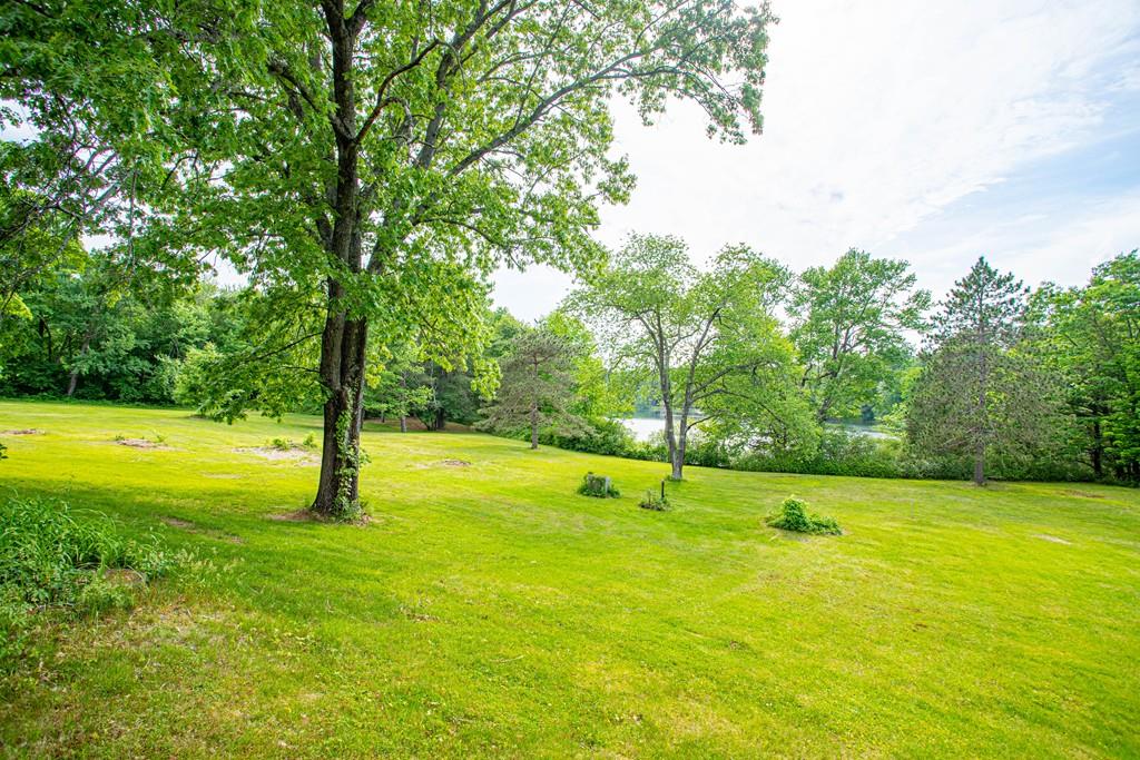 111 Hudson Road Bolton, MA 01740 - Photo 39 of 42