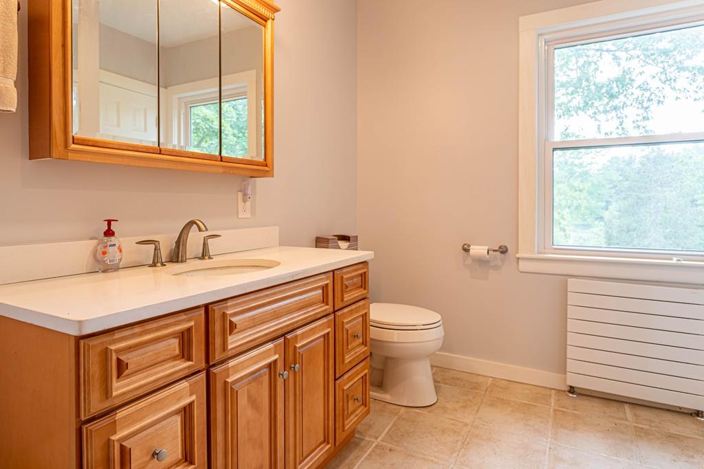 111 Hudson Road Bolton, MA 01740 - Photo 4 of 42