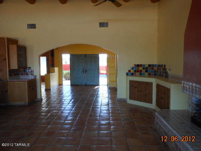 2570 West Skyline Road Benson, AZ 85602 - Photo 9 of 31 Gallery Image 9