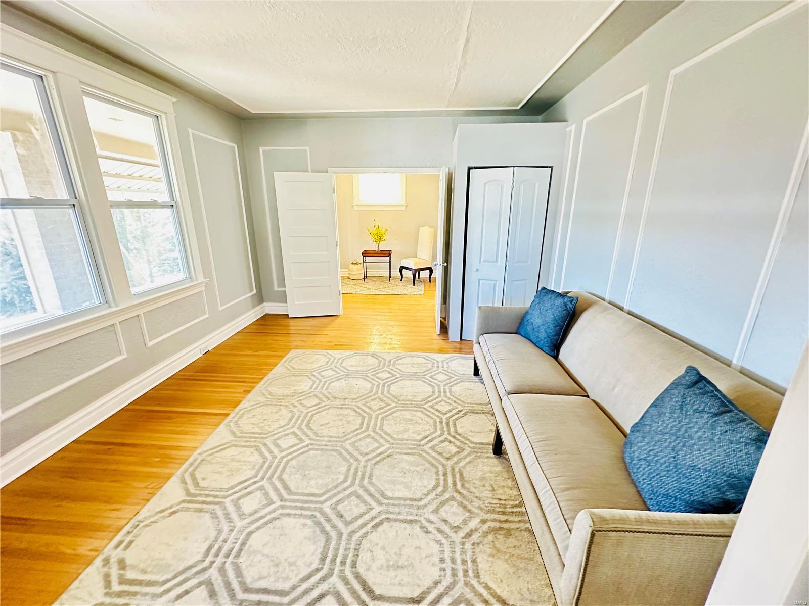 10001 Riverview Drive St. Louis, MO 63137 - Photo 17 of 43