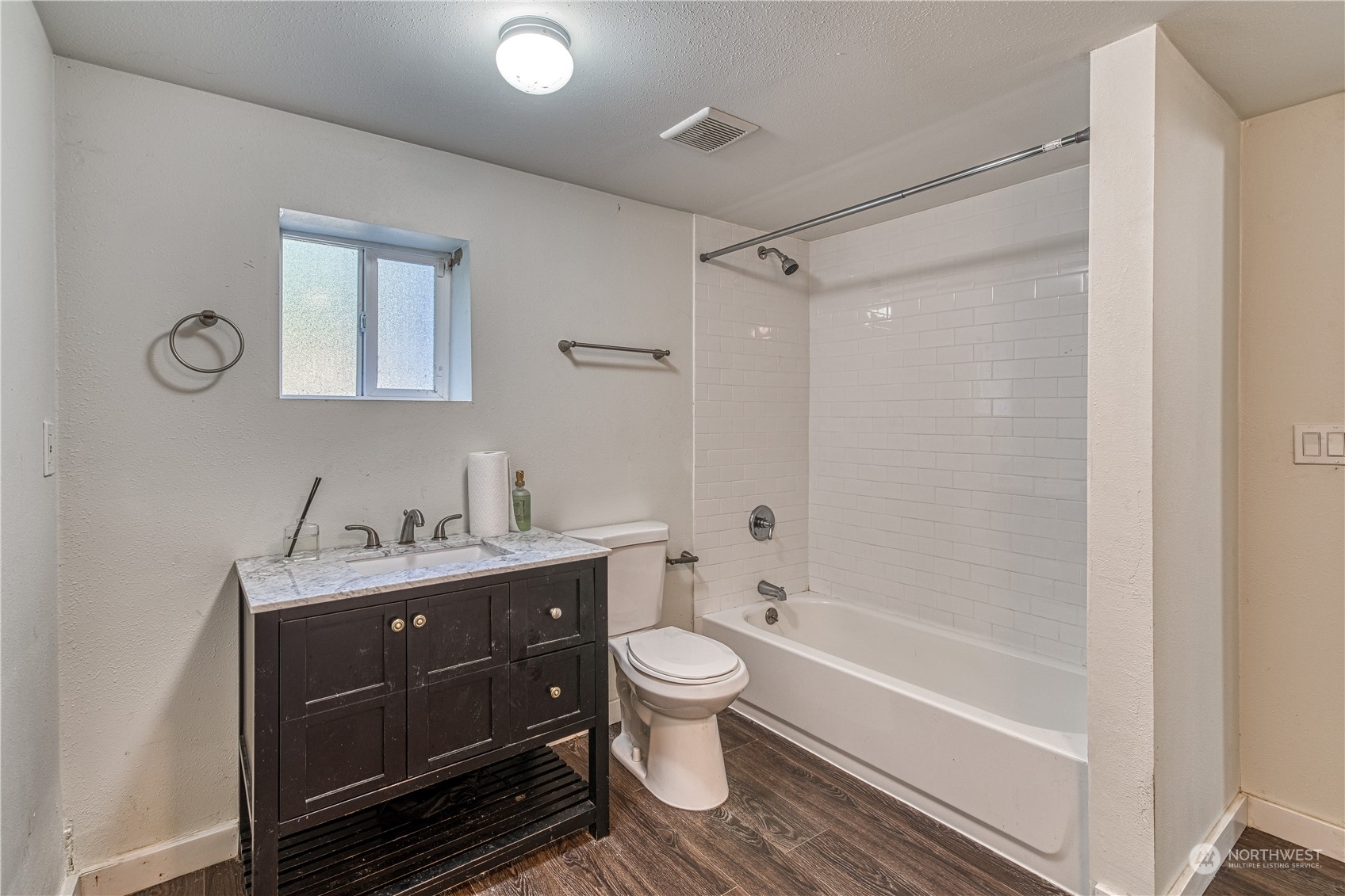 1817 Rocky Point Road Northwest Bremerton, WA 98312 - Photo 18 of 25 Gallery Image 18