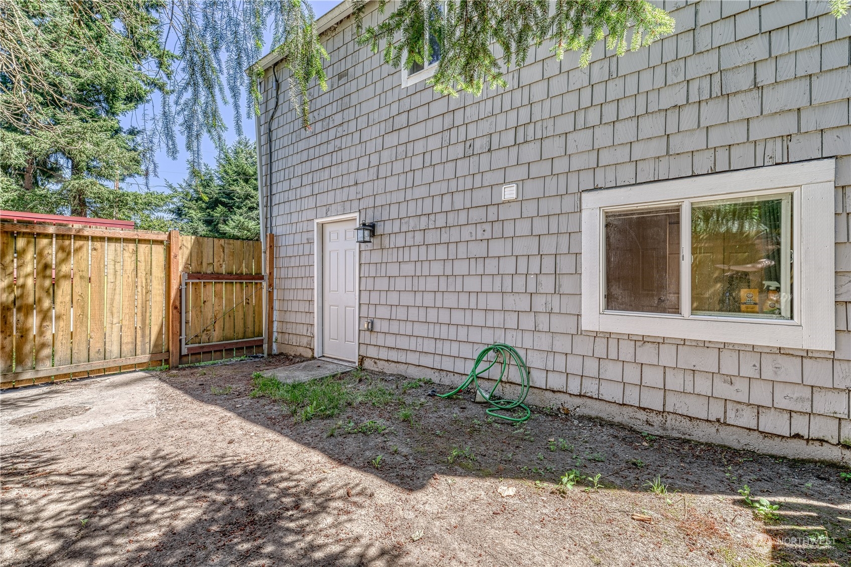 1817 Rocky Point Road Northwest Bremerton, WA 98312 - Photo 24 of 25 Gallery Image 24