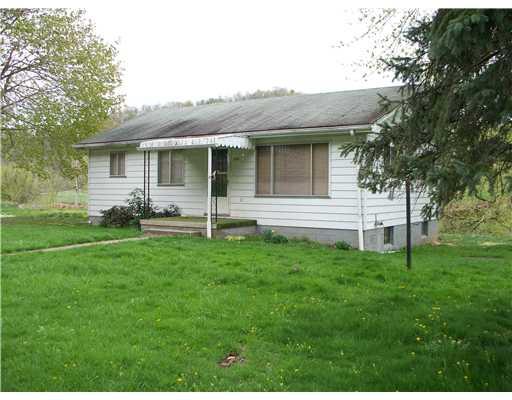 557 Toms Run Road Holbrook, PA 15316 - Photo 3 of 10 Exterior Front.