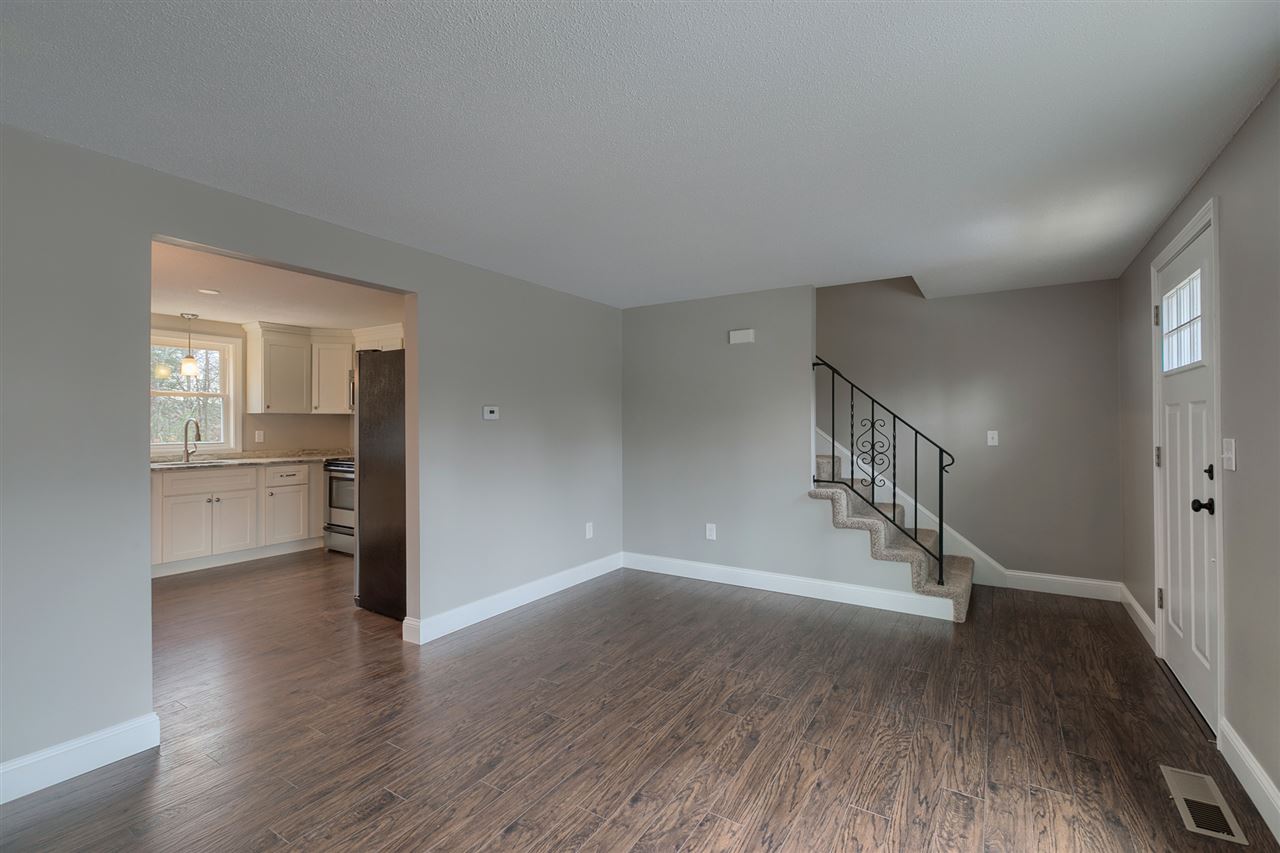 19 English Range Road, Unit R Derry, NH 03038 - Photo 11 of 17