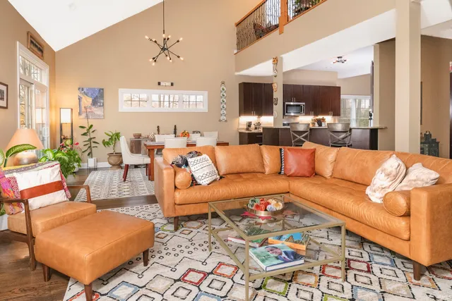 $549,900 | 3138 East Wyndam Court, Bloomington, IN 47401