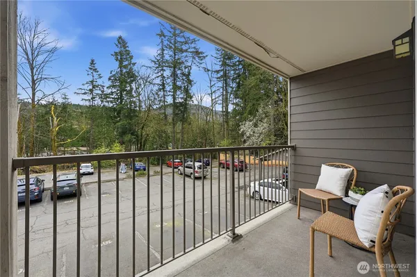 $550,000 | 700 Front Street South, Unit E206, Issaquah, WA 98027