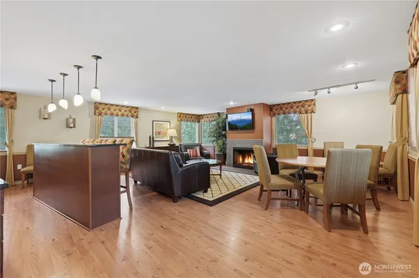 $550,000 | 700 Front Street South, Unit E206, Issaquah, WA 98027