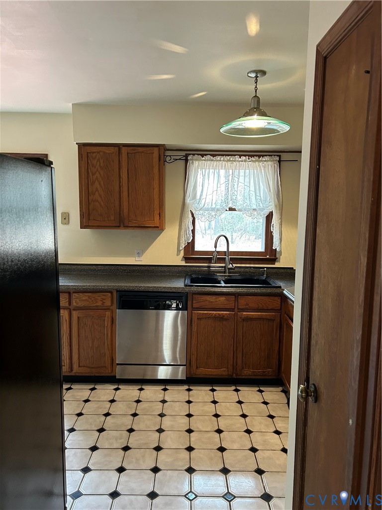 358 Edgar Lane Elberon, VA 23846 - Photo 4 of 22